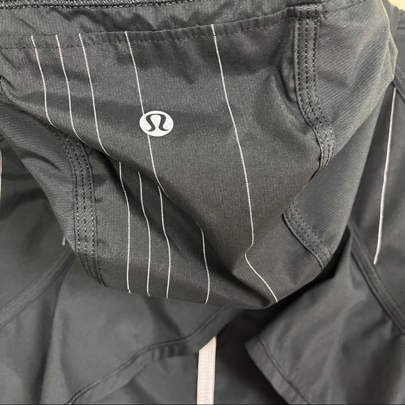 Lululemon | Run Willpower Pullover 1/2 Zip Windbreaker Jacket Size 4  in Black - Picture 4 of 6